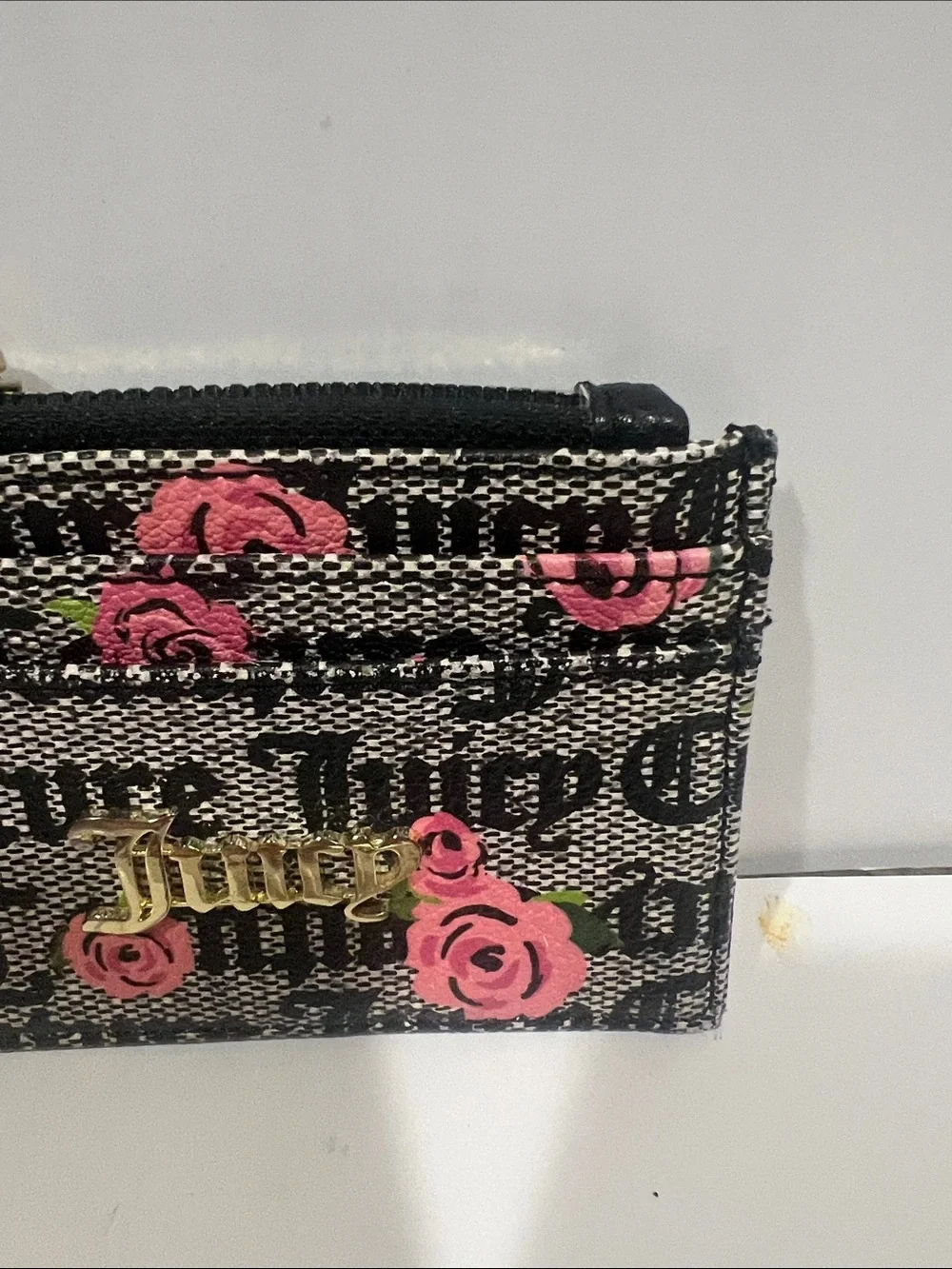 Juicy Couture compact card